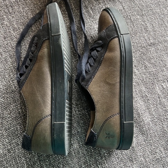 Frye Size 7.5 shoes - Picture 2 of 5